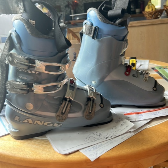 Lange Concept Nova, women alpine boot, size 25.5 Mondo - Picture 2 of 3